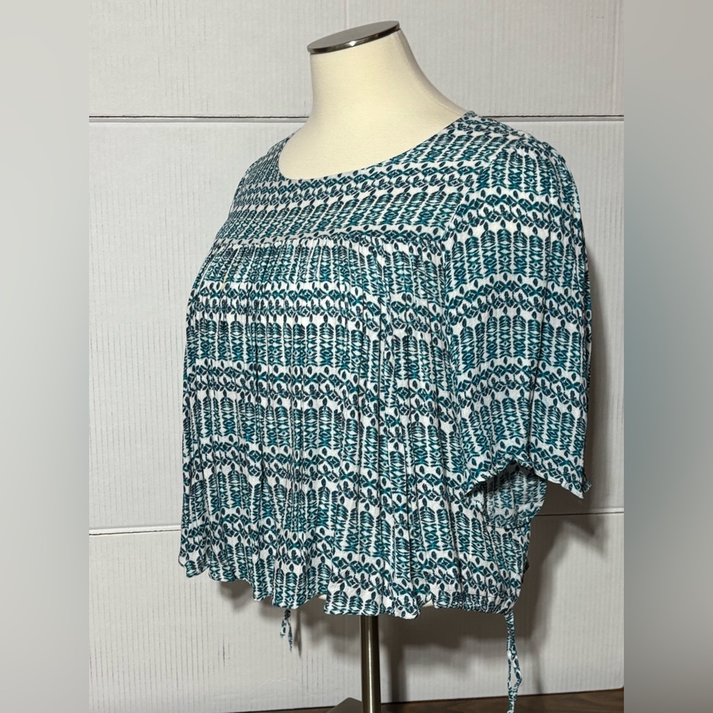 Falls Creek 3X ladies crop top 26” L